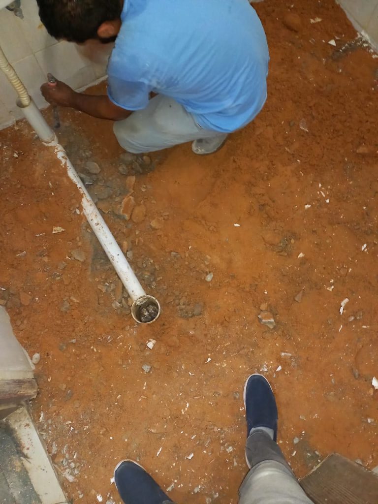 كشف تسربات المياه